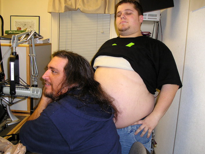 Troll pretends not to Notice