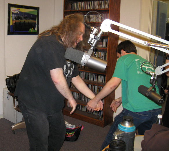 Marcos attacks Jeffie